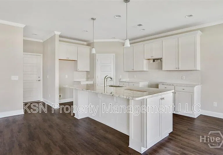 196 Brickhill Cir — Photo 11