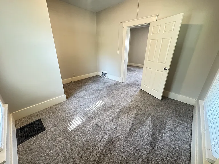 2344 Dudley St — Photo 11