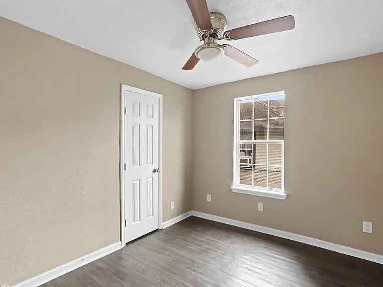 5005 New Orleans St #B — Photo 6