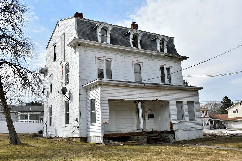 333 William St Towanda Pa 18848 Mls 31710798 Zillow