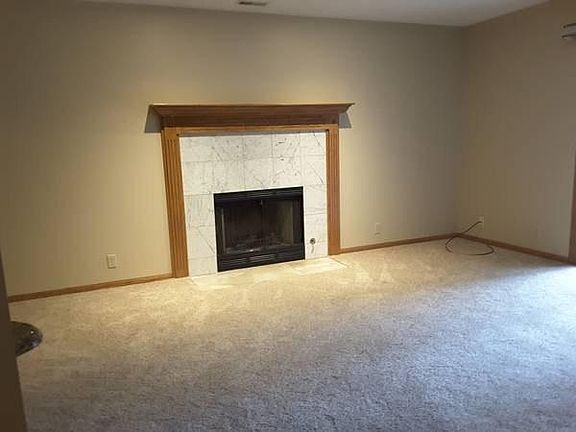 3rd image of 1755 Surfside Dr
