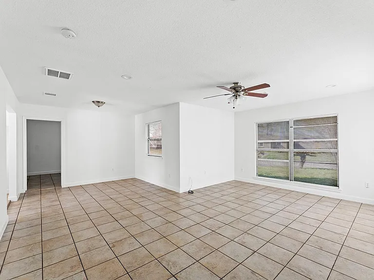 5326 Newkirk Ln — Photo 7