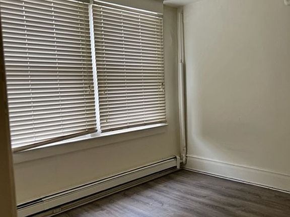 5th image of 816 S State St APT 2