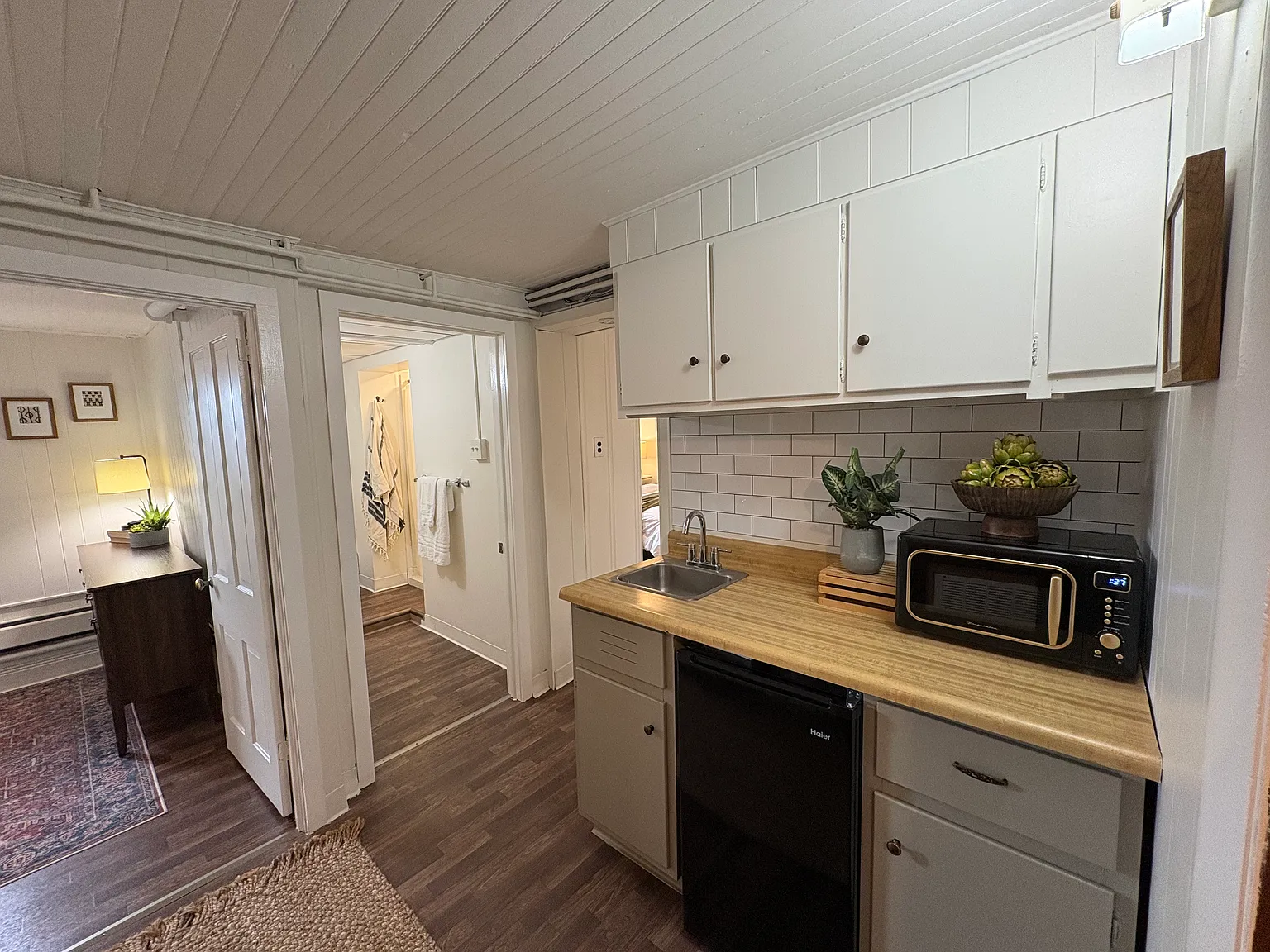 1 bed, $900 — Photo 2