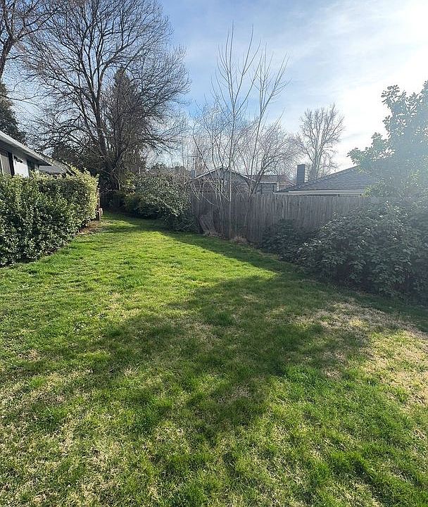2nd image of 1885 Sonya Cir