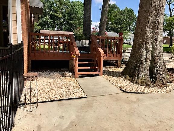 Large side sturdy deck