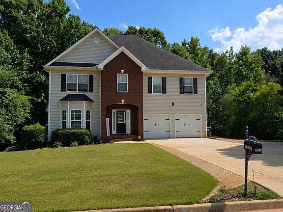 2nd image of 150 Adrians Ln