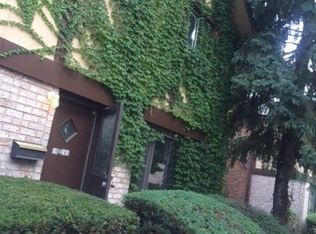 18W265 Buckingham Ln, Villa Park, IL