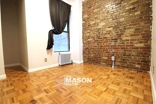 Rented by Mason Group LLC | media 28
