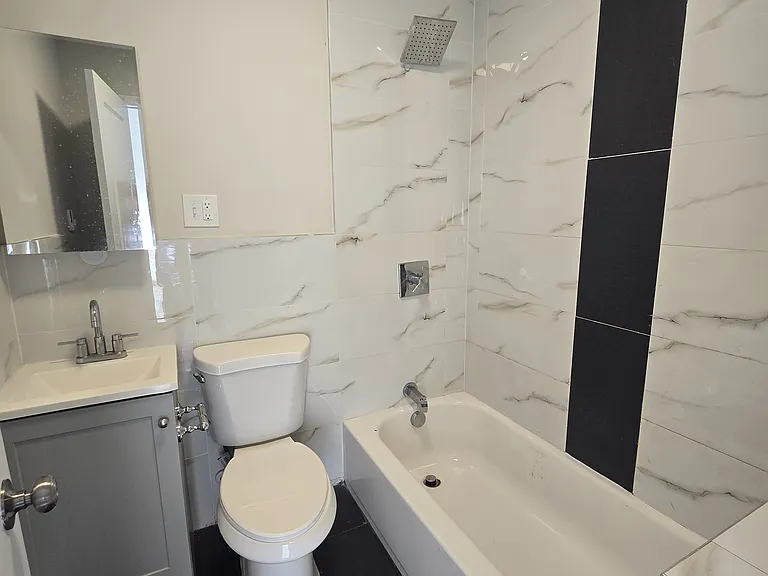 383 Avon Ave #R2 — Photo 10