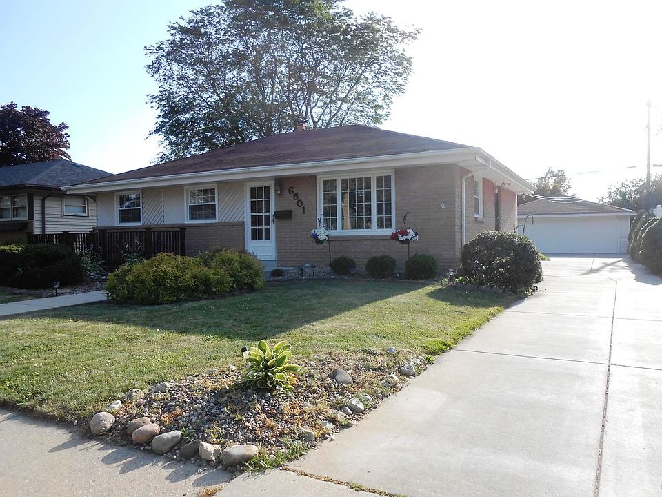 1st image of 6501 N 80th St