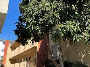 11943 Kiowa Ave APT 3, Los Angeles, CA 90049