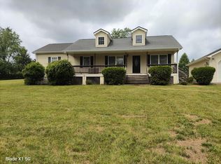 411 Forest Shores Rd, Wirtz, VA 24184
