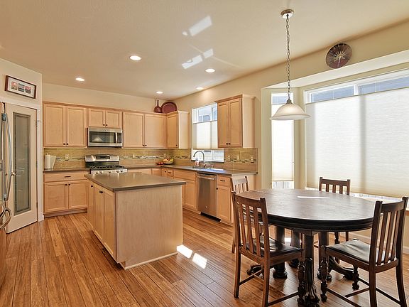 4th image of 5710 76th Ave NE