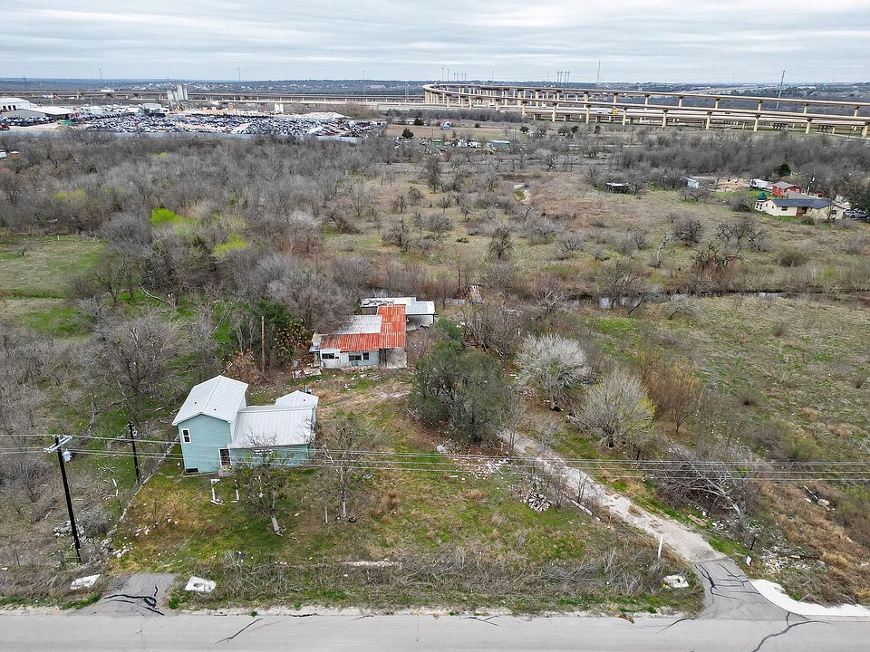 1st image of 11223 Tom Sassman Rd