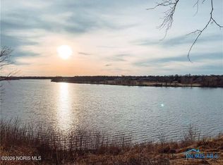 29145 E River Rd, Perrysburg, OH 43551