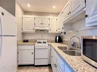 22 SE 3rd Ter #31, Dania, FL 33004