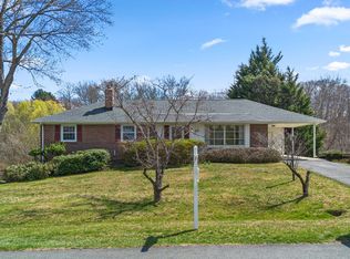 3428 Falling Green Rd, Olney, MD 20832