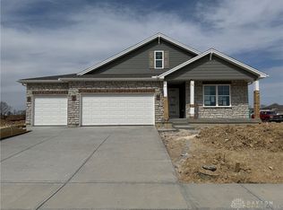 1475 Camden Ln, Xenia, OH 45385