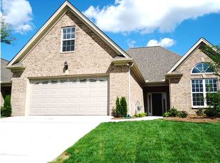 1972 Belleau Village Ln, Chattanooga, TN 37421