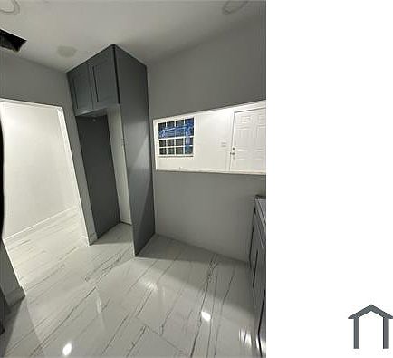 3rd image of 578 NW 81st St #578