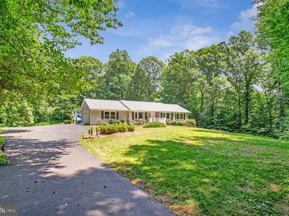 6521 Wilson Rd, Friendship, MD 20758