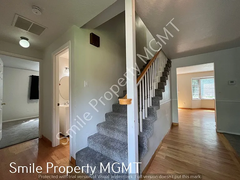 7710 SW Barnard Dr — Photo 2