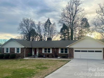 497 Clear Creek Rd, Marion, NC, 28752