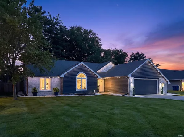 11125 Oak Pointe Trl, Fort Wayne, IN 46845