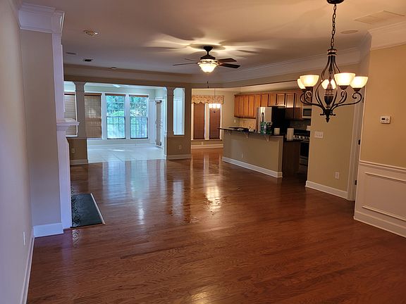 4th image of 4455 Cadmium Dr
