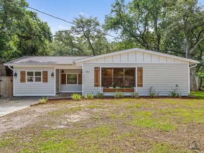 107 Ferry Rd NE, Fort Walton Beach, FL, 32548