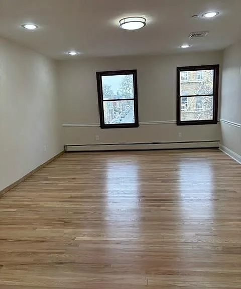 260 Broadway #4 — Photo 13