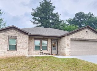 1317 E Wood St, Paris, AR 72855