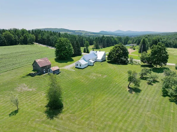 759 Lackey Road, Holland, VT 05829