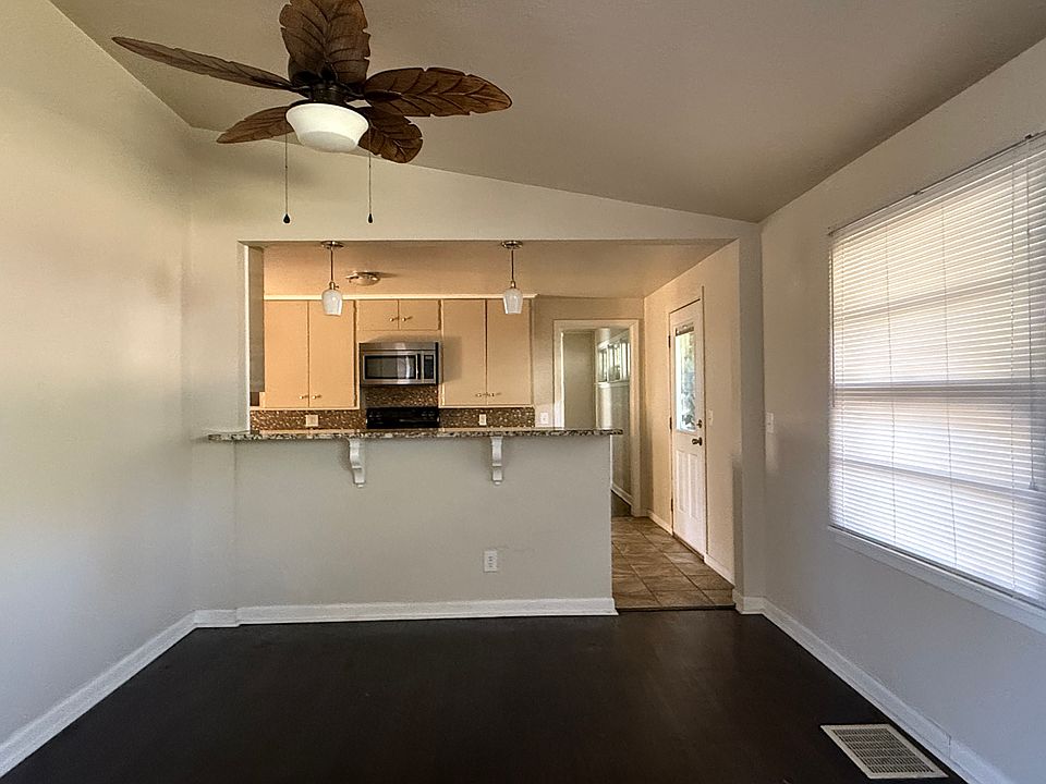 1st image of 3108 Speedway Ave