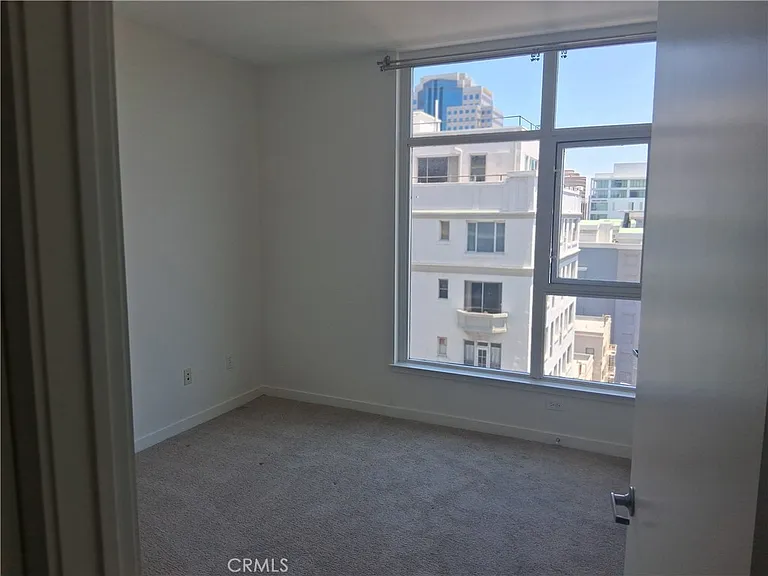 400 W Ocean Blvd #1102 — Photo 16