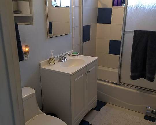 4th image of 18334 Falda Ave