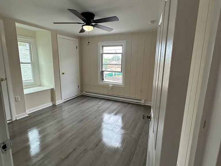704 1/2 Porter Ave #A — Photo 4