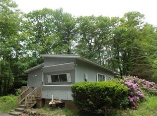 1864 W State Rd, Ashby, MA 01431