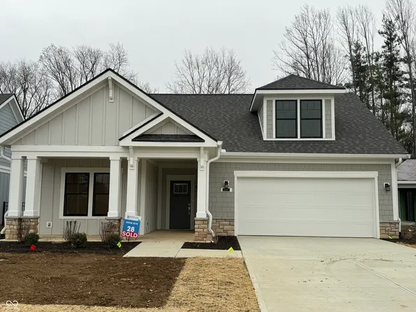 6887 Arcadia Ln, Zionsville, IN 46077
