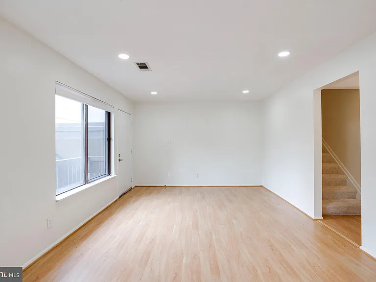1709 Westwind Way #10B — Photo 12