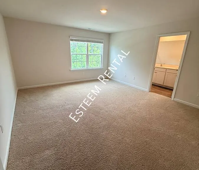 135 Palm Dr — Photo 19