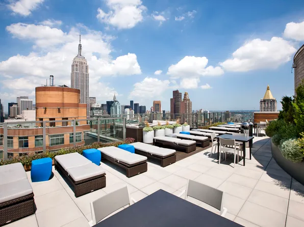 55 West 25th Street image 9 of 26