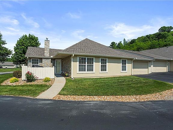 4th image of 6017 NE Kensington Ct