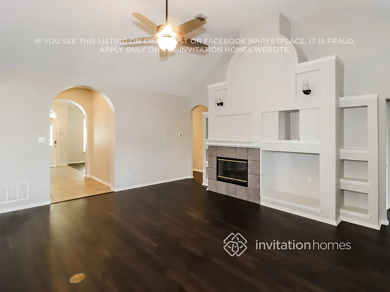 11 Mary Lou Ct — Photo 3