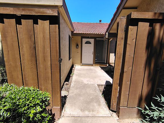 2nd image of 1005 Sylvan Meadows Dr