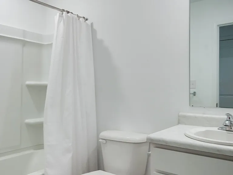17010 Meander Way — Photo 33
