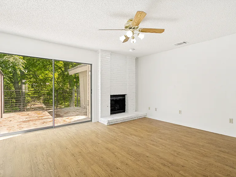2200 W Park Blvd #3703 — Photo 6