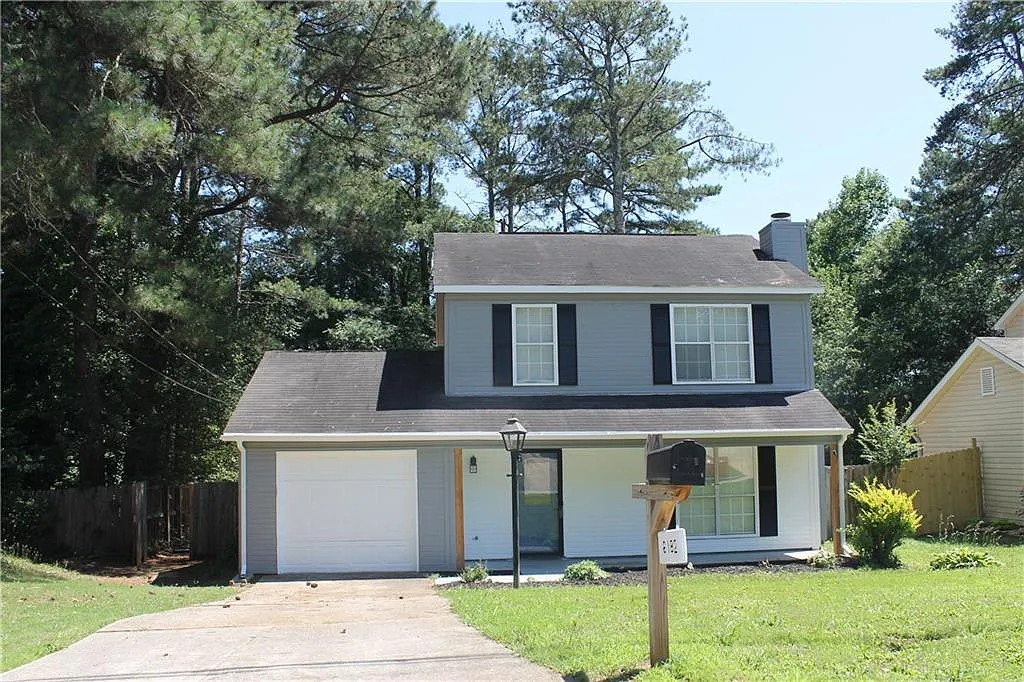 3 bed, 2.5 bath, 1248 sqft, $2,000 — Photo 1