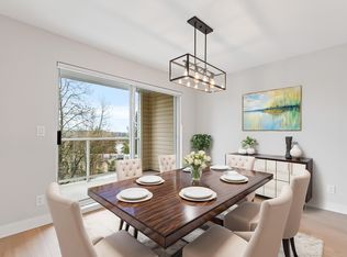 22611 116th Ave #225, Maple Ridge, BC V2X 0W7